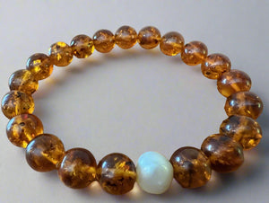 Golden Glow & Pearl Embrace Bracelet