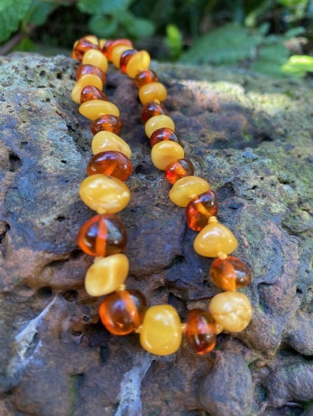 Amber necklace hot sale for migraines