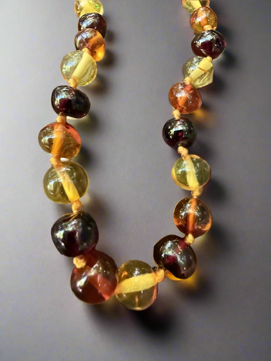 Multi Baby Amber necklace